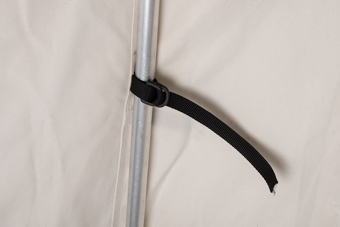 Interior Strap at Mid-Wall – Gamme