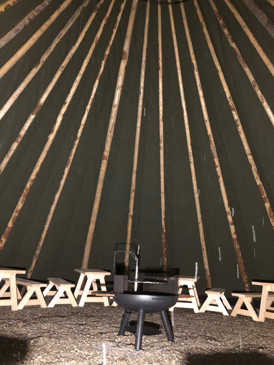 Table and 2 Benches